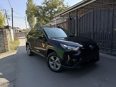 Toyota RAV4: 2022 г., 2.5 л, Автомат, Гибрид, Кроссовер