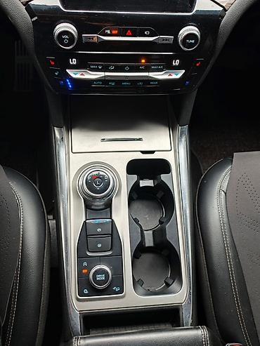 Ford: Ford Explorer: 2022 г., 2.3 л, Автомат, Бензин, Внедорожник — 9
