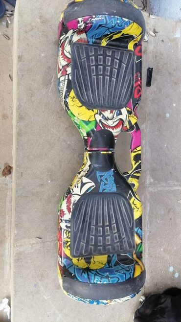 сколько стоит скейтборд в баку: Grafiti dizaynlı iki təkərli hoverboard (self-balancing scooter) 250