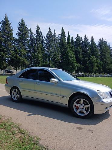 190 dizel mercedes: Mercedes-Benz C-Class: 2 l | 2001 il Sedan — 4