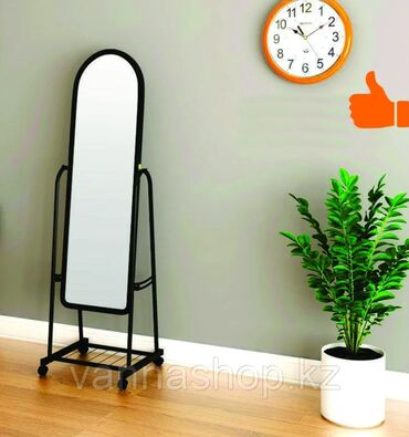 Декор для дома: Зеркало напольное на колесиках для магазина одежды АКЦИЯ%АКЦИЯ%