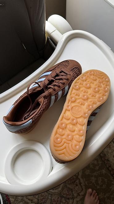 Женская обувь: Кроссовки, 39, Adidas Originals, Новый, цвет - Коричневый, Самовывоз — 2