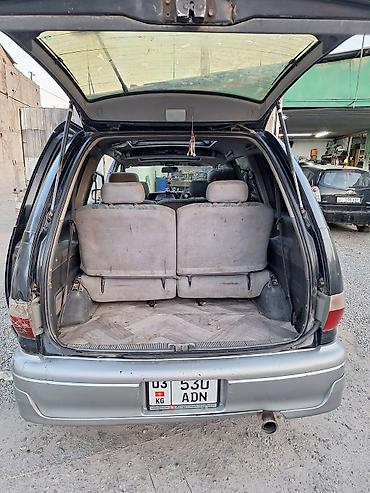 эстимо: Toyota Estima: 1997 г., Минивэн — 9