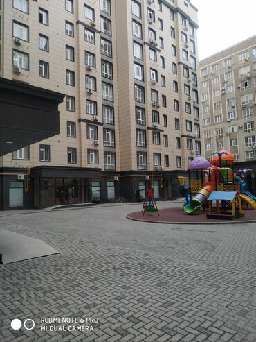 1ком квартира боконбаева: 4 комнаты, 108 м², Элитка, 2 этаж, Евроремонт
