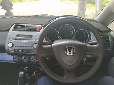 Honda: Honda Fit: 2004 г., 1.3 л, Вариатор, Бензин, Хэтчбэк — 5