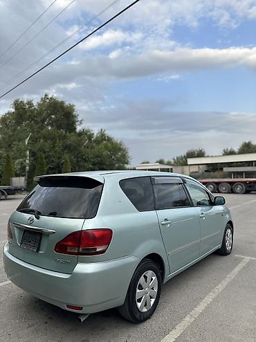 продаю коврик: Toyota Ipsum: 2001 г., 2.4 л, Автомат, Бензин, Минивэн — 8