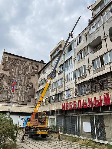 Услуги автокрана: Кран услуга 5-этажга жук которобуз Тар жерлерге кирип которобуз 500 — 2