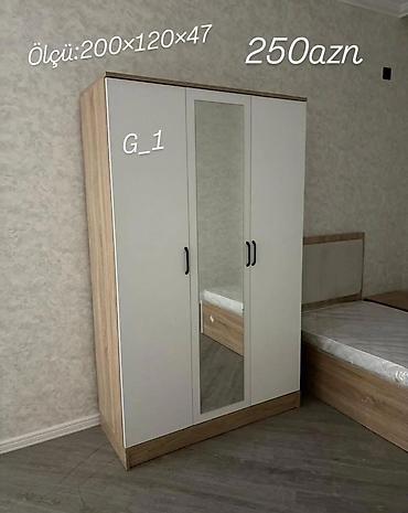 Ev üçün mebel: Üç qapılı paltar şkafı, güzgülü model (G_1). Ölçü: 200×120×47 sm. Rəng — 1