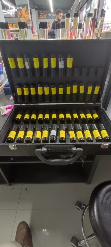 ysl libre qiymeti ideal: Ətir çamadanı, tam yeni demək olar hec istifadə olunmayıb ! İçində