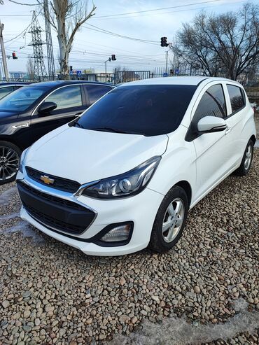 Chevrolet: Chevrolet Spark: 2018 г., 1 л, Автомат, Бензин, Хэтчбэк