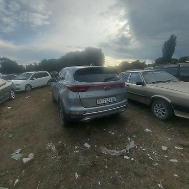 audi 100 c 4: Kia Sportage, серебристый кроссовер, (послелнее поколееия) год выпуска — 2