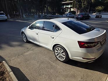 kia ceed avtomat: Skoda Superb: 2 l | 2020 il 118600 km Sedan — 4
