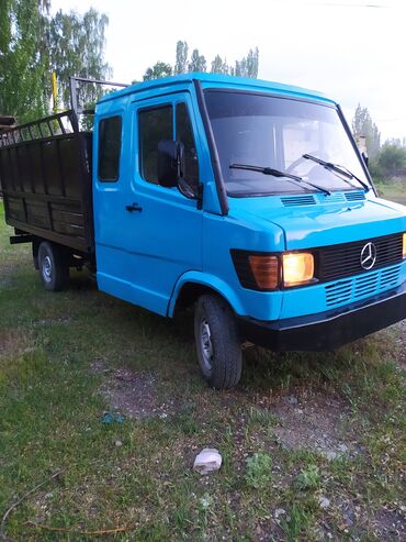 кузов рекс: Легкий грузовик, Mercedes-Benz, Дубль, 3 т, Б/у at lalafo.kg кузов рекс: Легкий грузовик, Mercedes-Benz, Дубль, 3 т, Б/у