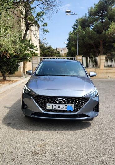 Hyundai Accent: 1.6 l | 2021 il Sedan