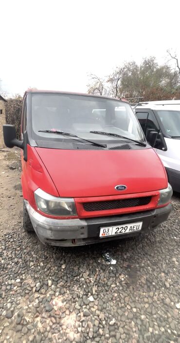 Ford: Ford Transit: 2001 г., 2 л, Механика, Дизель, Минивэн