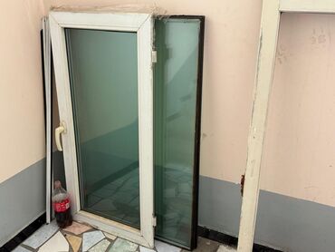 жалюзи для балкона: Готовое пластиковое окно, Тип окна: Балконные, 140 * 207, Б/у, Без установки, Без рассрочки