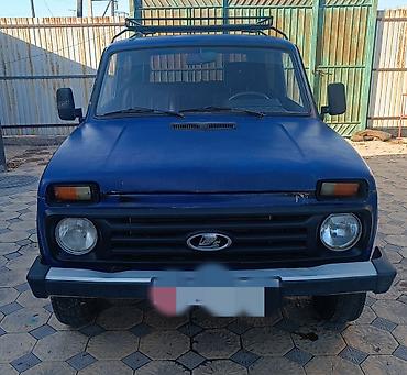 ВАЗ (ЛАДА): ВАЗ (ЛАДА) 2121 (4x4): 2000 г., Кол менен иштөөчү, Бензин, Жол тандабас — 1