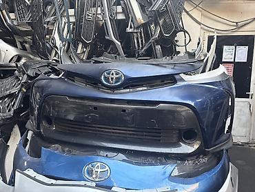 Передняя часть (морда) Toyota приус V— комплект для