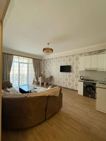 Uzunmüddətli kirayə mənzillər: 28 May metrosu 28 May Residensde mənzil kirayə verilir. Mərtəbə 16/11 — 7