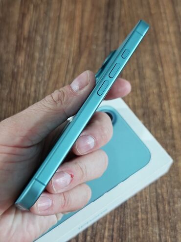 Apple iPhone: Apple iPhone iPhone 16, 128 GB, Zelen, Face ID — 12