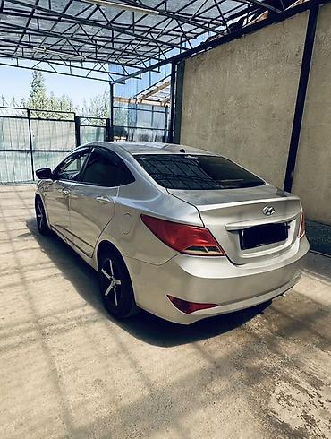салярий: Hyundai Solaris: 2014 г., 1.4 л, Автомат, Бензин, Седан — 4