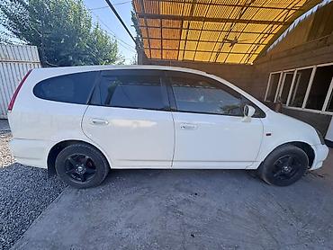 сидения на фит: Honda Stream: 2002 г., 1.7 л, Автомат, Бензин, Минивэн — 3