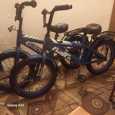 Продаю детский велосипед 
2 штук по 2000с
колесо 16 разм