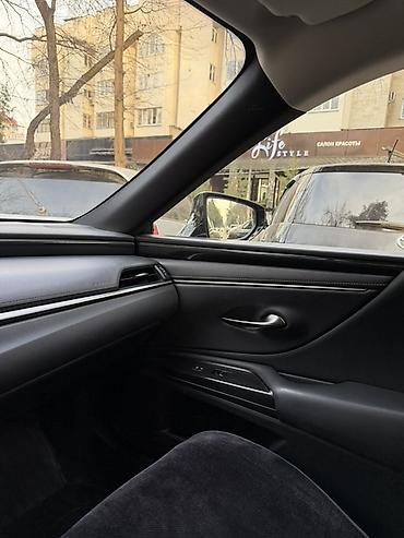 Lexus: Lexus ES: 2021 г., 2.5 л, Типтроник, Гибрид, Седан — 11