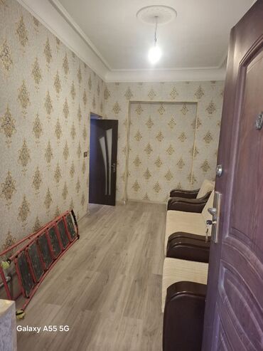 Bileceri market yaxınlığında binanin birinci mərtəbəsində 2