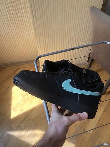 Kişi ayaqqabıları: Nike Air Force 1 Low kişi idman ayaqqabısı Size : 41 Cəmi iki gün — 2