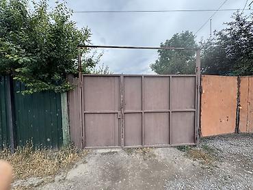 Продажа барачных домов: Срочно Продаю Дом находится в центре барачного типа в токмаке чуй at lalafo.kg — 1 Продажа барачных домов: Срочно Продаю Дом находится в центре барачного типа в токмаке чуй — 1