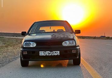 golf maşını: Volkswagen Golf: 1.8 l | 1997 il Hetçbek — 2