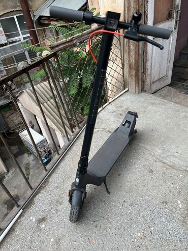 Mopedlər,skuterlər: - Xiaomi, 300 sm3, 25000 km