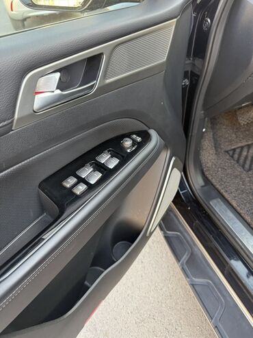 Ssangyong: Ssangyong Rexton: 2019 г., Автомат, Внедорожник — 10