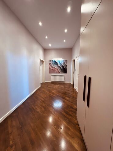 Yeni tikili: 28 May, 3 otaqlı, Yeni tikili, m. 28 may, 160 kv. m — 11