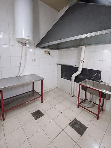 бильярдный клуб сдаю: Сдается помещение 490 м² под ресторан или бар (3 этажа) - 4 сотки — 8