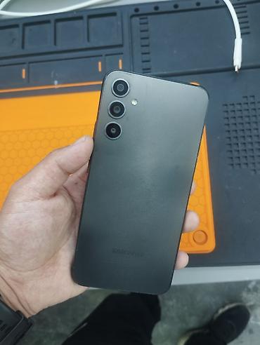 Samsung A34 память 8/128гб акб держит хорошо телефон для тех кто