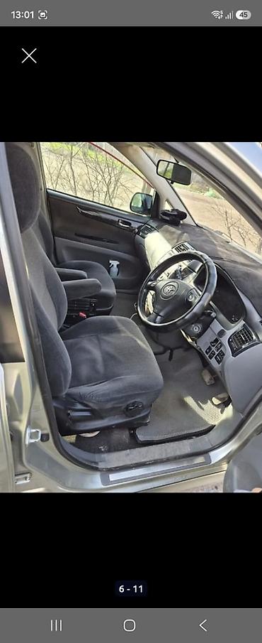 вип номер машина: Toyota Ipsum: 2002 г., 2.4 л, Автомат, Бензин, Минивэн — 5