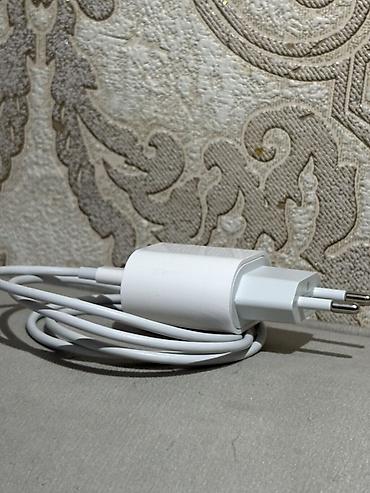 iphone adapter usb: Apple şarj cihazı və Lightning kabeli dəsti ikinci əl Hər ikisi — 3
