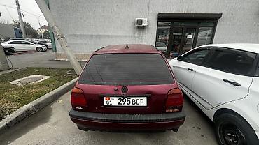 Volkswagen: Volkswagen Golf: 1995 г., 1.6 л, Механика, Бензин, Хэтчбэк — 2