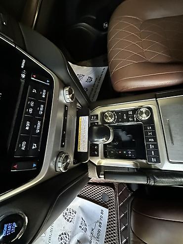 Продажа авто: Toyota Land Cruiser: 2017 г., 4.6 л, Автомат, Бензин, Внедорожник — 8
