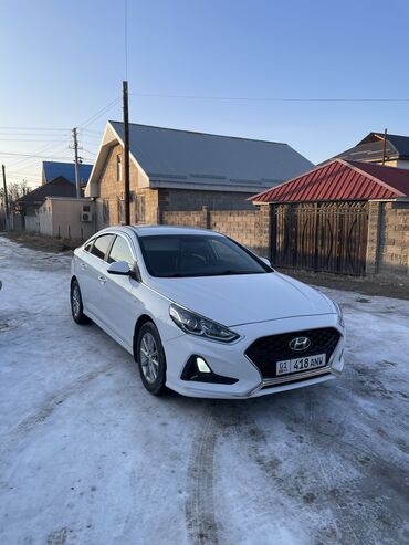 газ 311055: Hyundai Sonata: 2017 г., 2 л, Автомат, Газ, Седан