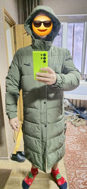 дордой одежды: Эркектердин курткасы, 6XL (EU 52), Nike, Колдонулган, Өзү алып кетүү