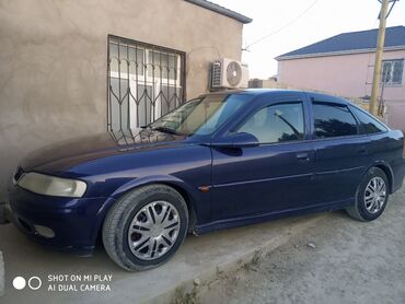 kasmetika v Azərbaycan | ÇANTALAR: Opel Vectra 2 l. 1998 | 12679 km