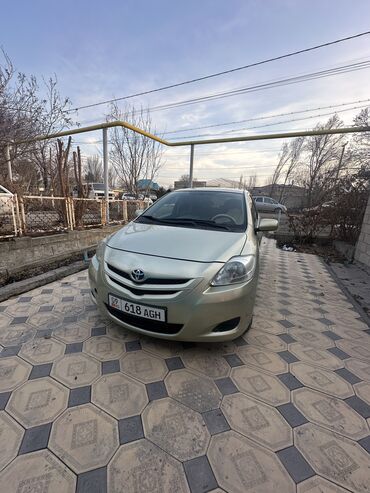 тайота яарус: Toyota Yaris: 2007 г., 1.3 л, Автомат, Бензин, Седан
