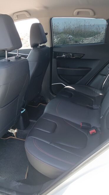 оригинальный каталог запчастей рено: JAC J2 (JS2) ağ rəngli kompakt krossover Hazir lizig 52 ay 520 azn