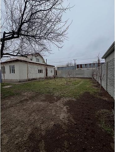 Продажа коттеджей и домов: Продаём дом. Участок: 5 соток.( 5) Размер дома 11метров. Дом в хорошем — 4