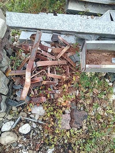 solarni paneli novi sad: OLUCI - 100 dinara po metru, nosači 50 dinara po komadu — 3