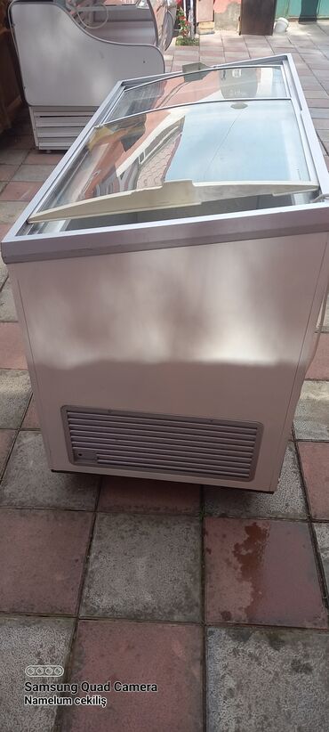 Soyuducu vitrinləri: Mağaza/vitrin soyuducusu və dondurucu Dondurucu (şüşə sürgülü qapaqlı) — 12