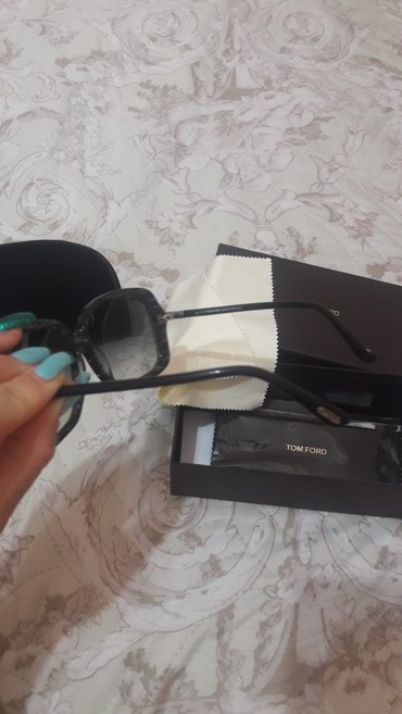 Eynəklər: Tom Ford eynek — 4